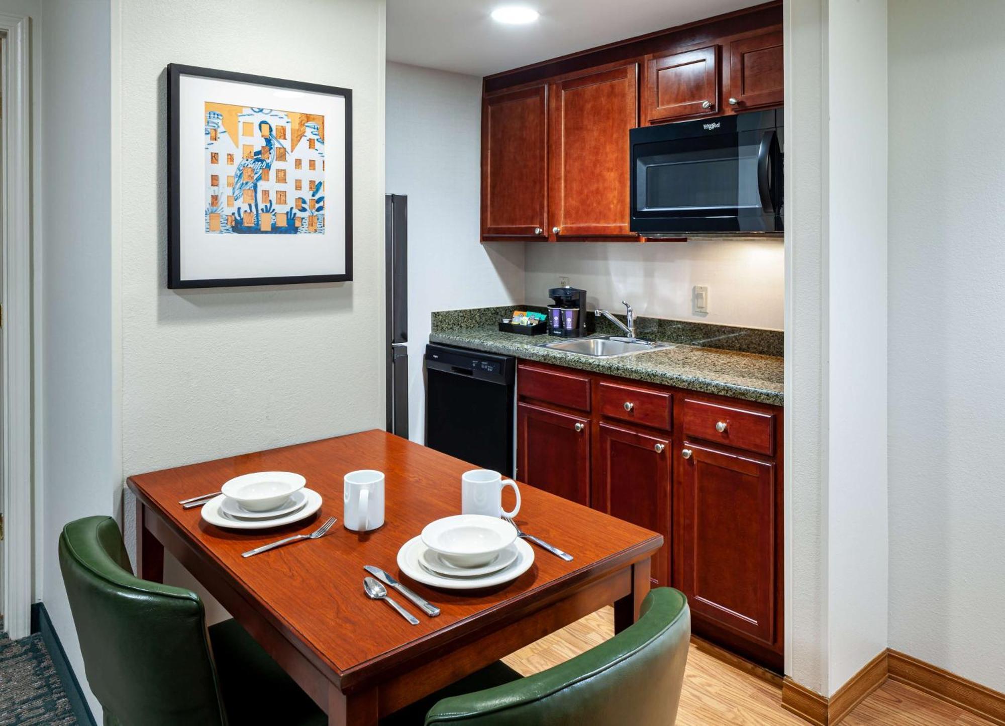 Homewood Suites By Hilton Gainesville Extérieur photo