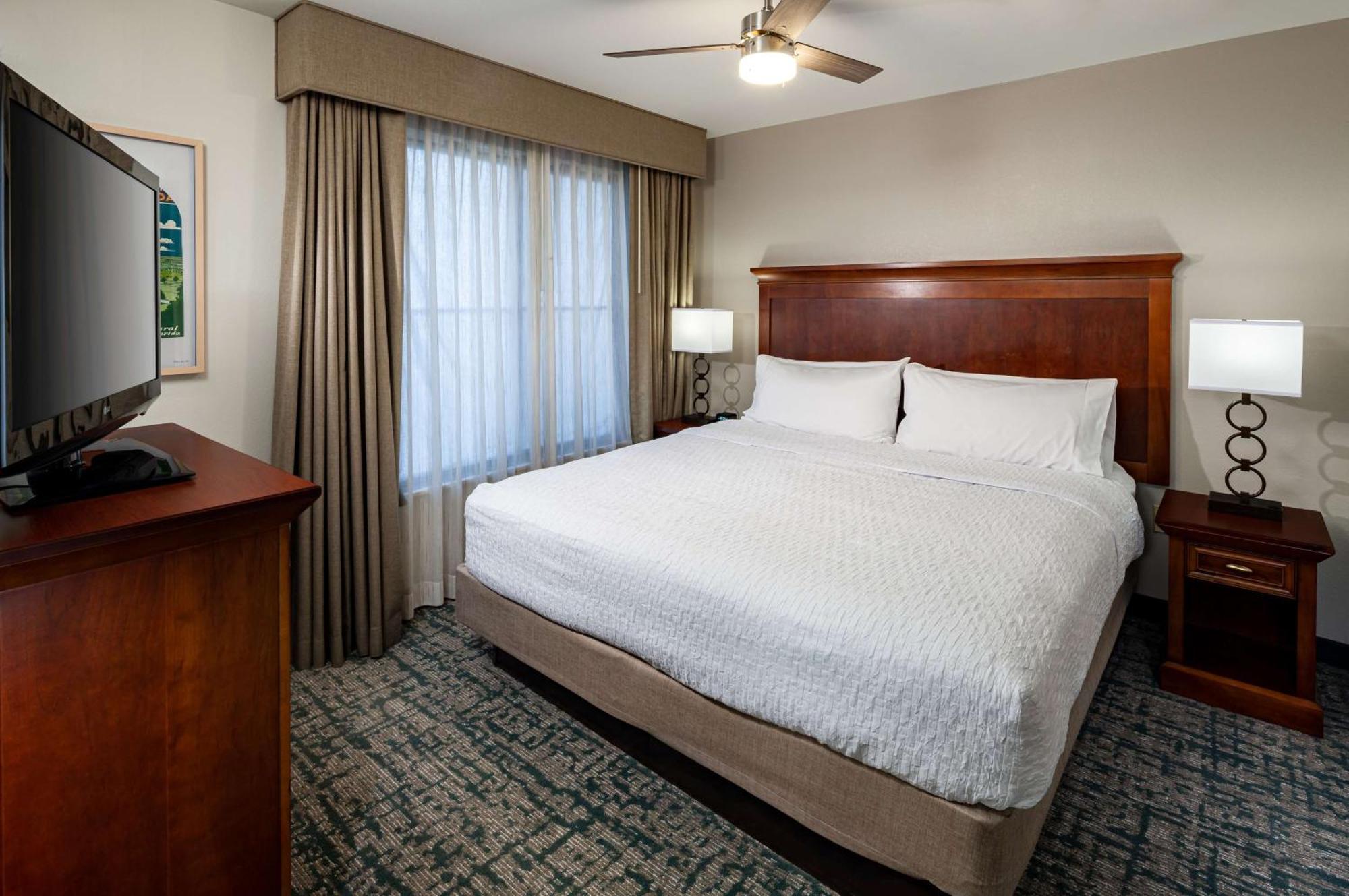 Homewood Suites By Hilton Gainesville Extérieur photo